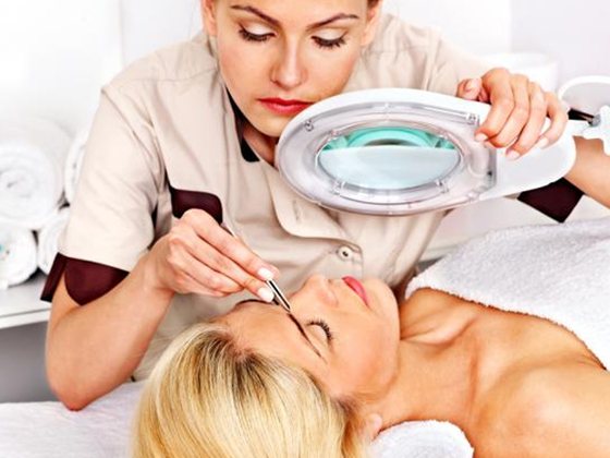 Hair and Skin Treatment at Health Holistic Core